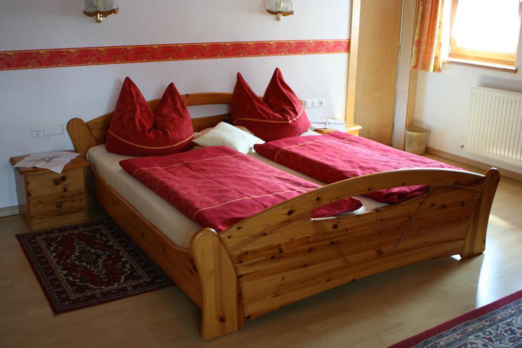 Hotel Haus Hildegard Neustift im Stubaital Habitación foto